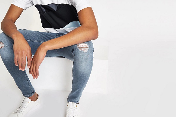 Moderna jeans odjeća za muškarce